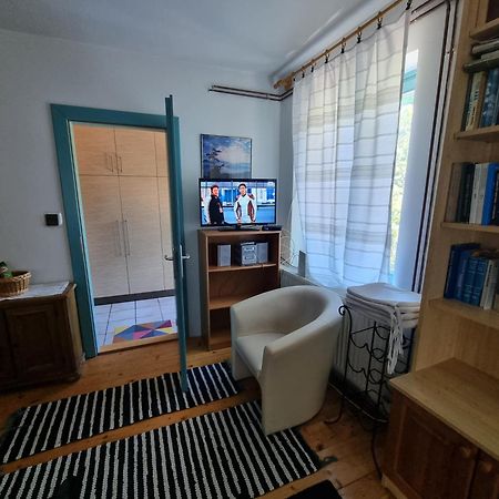 Julia Vendeghaz Apartment Balatonfured Exterior photo